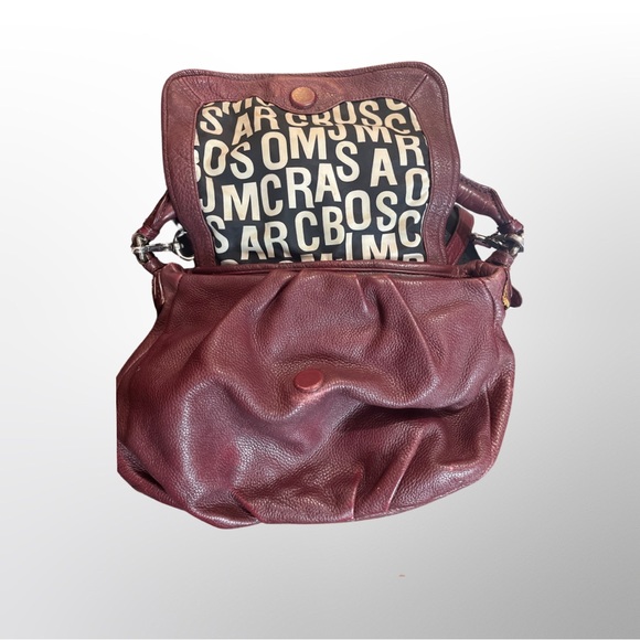 GUC MARC JACOBS PURSE - Picture 3 of 5